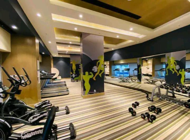 Dlf Hotel 3*