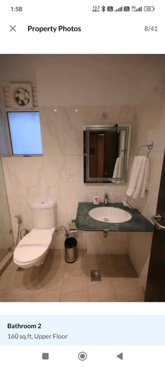 Dlf Hotel 3*